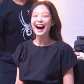 🦄 Jennie Kim sorrindo, mulher, K-pop, K-pop, feminino telegram sticker