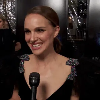 🍄 Natalie Portman atriz, celebridade, filme, cinema, tapete vermelho telegram sticker
