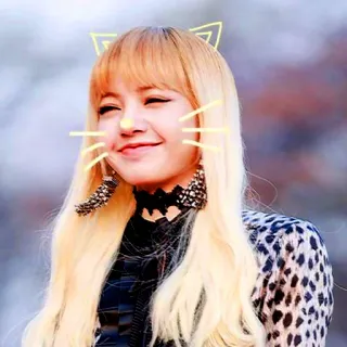 😸 Lisa K-pop, cantante, Lisa Manoban, Blackpink, selfie telegram sticker