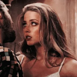 🥀 Amber Heard actress, woman, blonde, portrait, celebrity telegram sticker