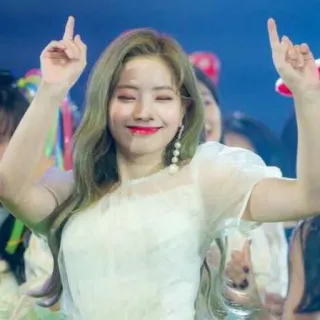 🐒 Dahyun kpop, twice, dahyun, cantante, celebridad, ídolo telegram sticker