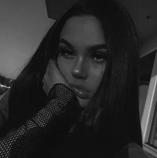 🥀 femme, portrait, noir et blanc, maquillage, fille, beauté whatsapp sticker