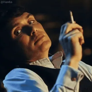 🚬 Thomas Shelby Peaky Blinders Thomas Shelby, Peaky Blinders, smoking, Cillian Murphy whatsapp sticker