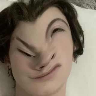 🗿 whatsapp sticker