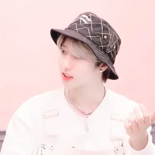 🐿 whatsapp sticker