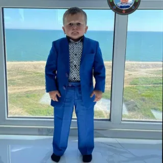 😈 Hasbulla mono, formal, traje azul, océano, ventana whatsapp sticker