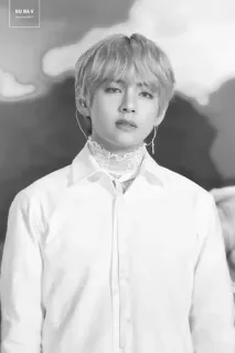 🗞 V SU HA V kpop, bts, v, kim taehyung, piosenkarz, mężczyzna telegram sticker