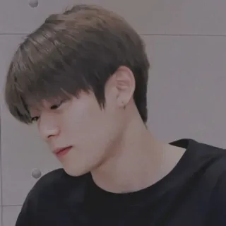 📸 kpop, 偶像, 歌手, 名人, 肖像, 男人 telegram sticker