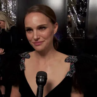 🍄 Natalie Portman Atriz, Celebridade, Tapete vermelho, Entrevista, Mulher, Pessoa telegram sticker