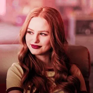 😏 Cheryl Blossom Riverdale Cheryl Blossom, Riverdale, Madelaine Petsch, Drama adolescente, Pelo rojo, Adolescente telegram sticker
