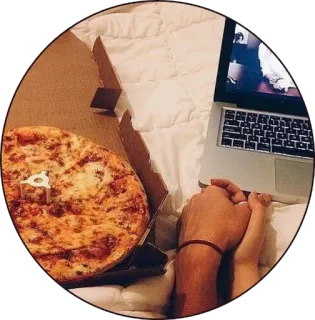 🍕 Pizza, Ordinateur portable, Romance, Amour, Couple, Nourriture, Confort, Rencontre telegram sticker