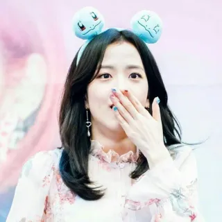 💙 femme, portrait, kpop, beauté, chanteuse, célébrité telegram sticker