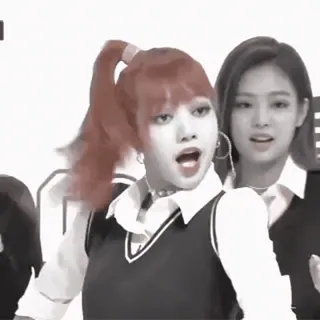 😬 Lisa K-pop, singer, music, Blackpink, idol, celebrity telegram sticker