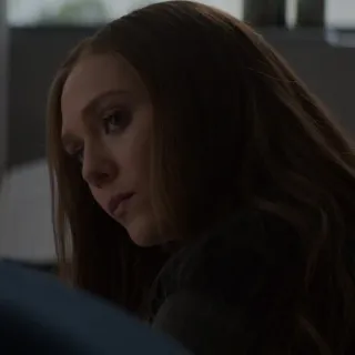 😕 Wanda Maximoff Ванда Максимофф, Алая Ведьма, Marvel, супергерой, Элизабет Олсен whatsapp sticker