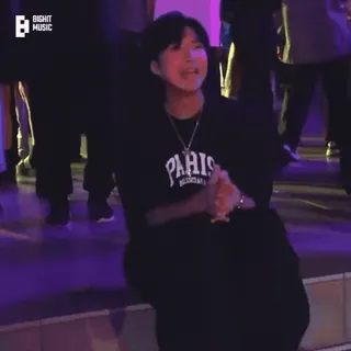 ๐ PARIS person, man, k-pop, music, singer telegram sticker