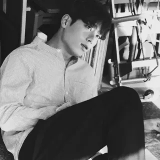 ➖ man, portrait, monochrome, person, seated, indoors telegram sticker