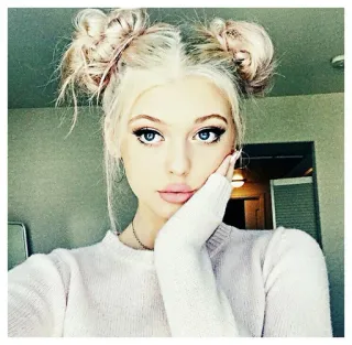 🥀 Loren Gray Loren Gray, tóc vàng, búi tóc, trang điểm, phụ nữ telegram sticker