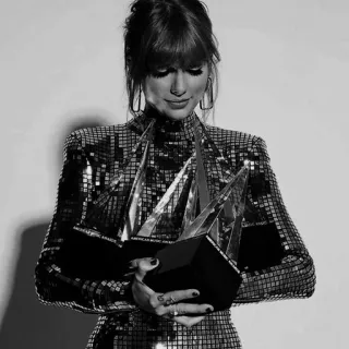 🕸 Taylor Swift Taylor Swift, músico, cantante, premio, blanco y negro, celebridad telegram sticker