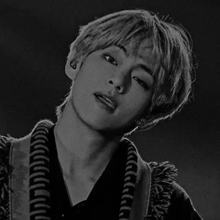 🚬 V K-pop, BTS, Ви, Певец, Айдол, Музыка telegram sticker