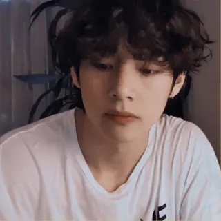 ☁️ V kpop, v, cantante, idol, coreano, celebridad, masculino telegram sticker