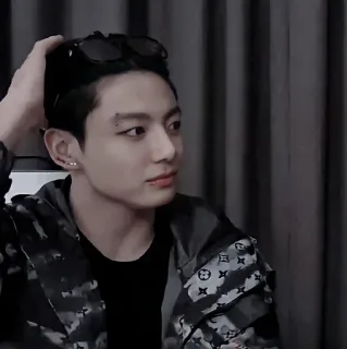 🌑 Jungkook K-pop, Cantante, Música, Ídolo, Celebridad telegram sticker