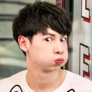 😙 telegram sticker