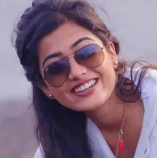 Rashmika Mandanna 👉 @ptat7 telegram stickers