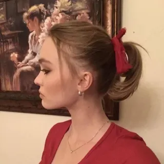 lily rose depp💋 :: @fStikBot telegram stickers