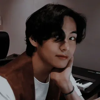 🐻 V v, bts, k팝, 가수, 아이돌, 남성 telegram sticker