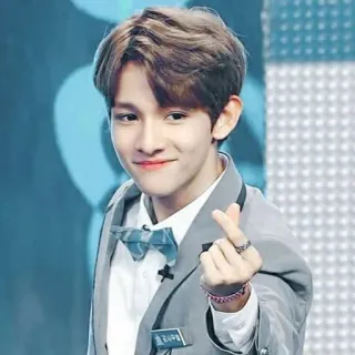 ❤️ Kang Minhee 강민희 kpop, idol, ragazzo, carino, minhee, bello telegram sticker