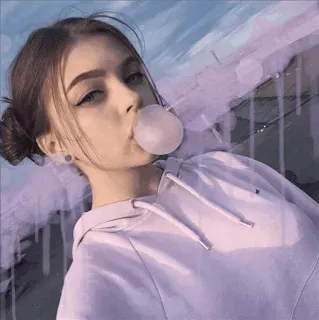 😕 女孩, 泡泡糖, 青少年, 肖像, 连帽衫, 休闲 telegram sticker