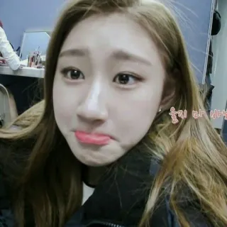 🥺 울지 마 바보야 buồn, cô gái, khó chịu, Hàn Quốc, mặt, bĩu môi telegram sticker