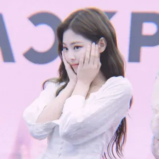 🎠 Jennie Kpop, ไอดอล, ผู้หญิง, ดารา, นักร้อง, ผู้หญิง, เกาหลี, Blackpink telegram sticker