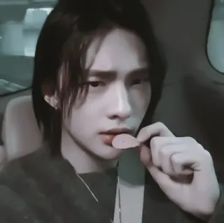 🔮 whatsapp sticker