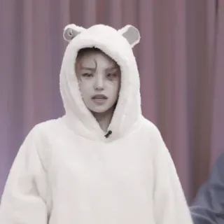 🗞 K-pop, mignon, Idole, ours, sweat à capuche telegram sticker