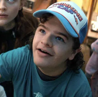 😐 Dustin Henderson Stranger Things THINKING CAP Dustin Henderson, Stranger Things, Boné de Pensar, Série de TV, Gaten Matarazzo, Personagem, Chapéu telegram sticker