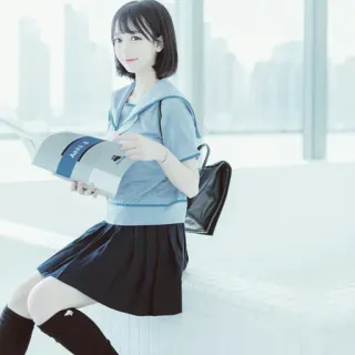 🥕 Anime meisje, Schooluniform, Schattig, Binnen, Raam, Boek, Mooi telegram sticker