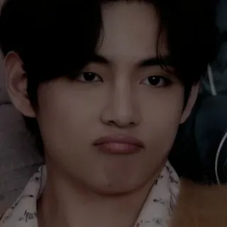 🎲 V kpop, singer, bts, idol, korean telegram sticker