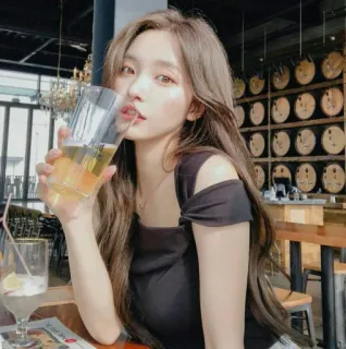 🫐 woman, drinking, beer, alcohol, portrait, asian, girl telegram sticker