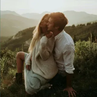 ❤ couple, amour, romantique, montagnes, extérieur, relation telegram sticker