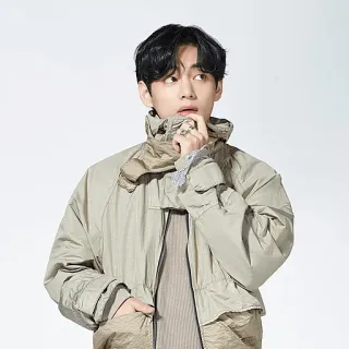 👀 homme, K-pop, portrait, célébrité, mode, style, personne telegram sticker