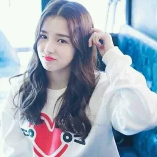 ❣ Nancy Jewel McDonie Frau, Koreanisch, Sängerin, Promi, Idol, Lächeln, Porträt telegram sticker