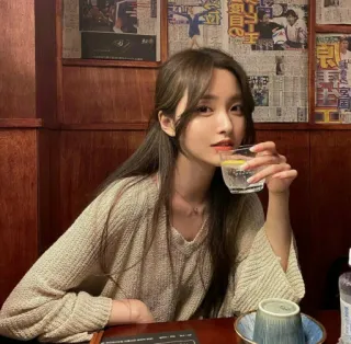 🫐 woman, girl, portrait, drinking, water telegram sticker