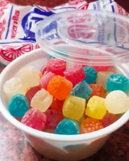 🍬 Süßigkeiten, Naschwerk, Dessert, Essen, Konfekt whatsapp sticker
