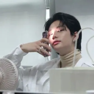 🍫 Selfie, Pessoa, Homem, Coreano whatsapp sticker