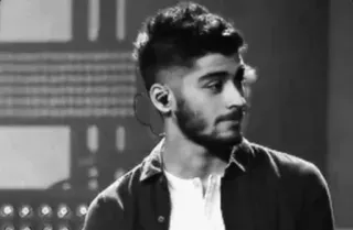 😕 Zayn Malik singer, musician, portrait, black and white telegram sticker