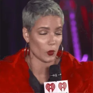 😐 Halsey นักร้อง, นักดนตรี, คนดัง, ผู้หญิง, คน, ใบหน้า telegram sticker