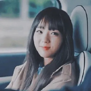 ❄ femme, sourire narquois, voiture, portrait, visage, expression telegram sticker