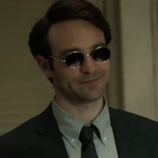 🥊 Matt Murdock Daredevil avocat, aveugle, super-héros, costume, lunettes de soleil whatsapp sticker