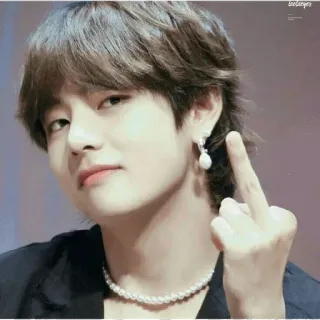 👌 mittelfinger, geste, beleidigend, kpop, sänger, mann, person telegram sticker